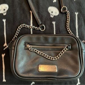 Marc by Marc Jacobs black leather and chain purse